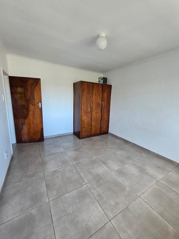 To Let 2 Bedroom Property for Rent in Thornton Western Cape